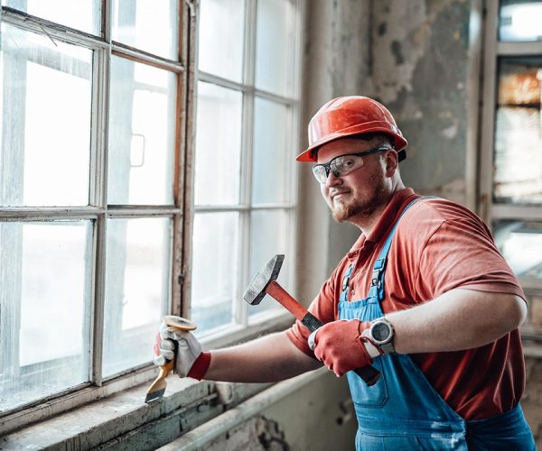 builder-on-a-construction-site-working-on-a-brick-resize.jpg builder-on-a-construction-site-working-on-a-brick-resize.jpg